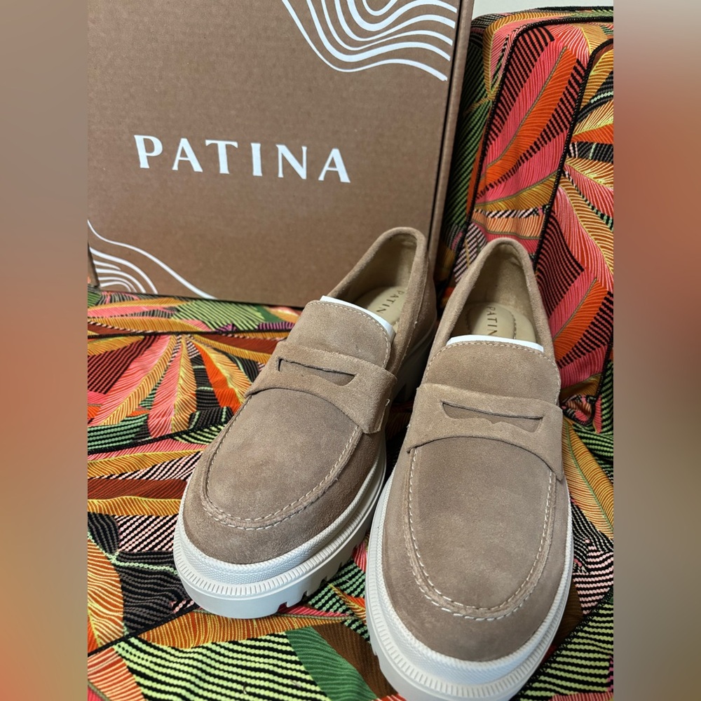 Suede leather loafers